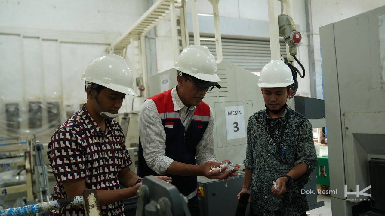 HUTAMA KARYA MUSNAHKAN 57.008 BERKAS ARSIP, PERDANA DI KLASTER BUMN INFRASTRUKTUR